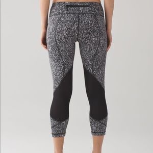 Lululemon Crop Leggings 21"